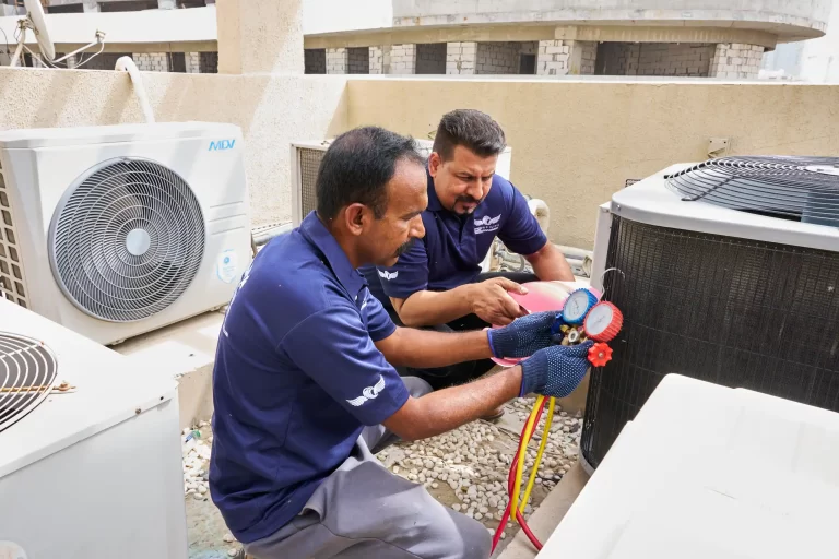 Proactive Facility Management AC gas filling